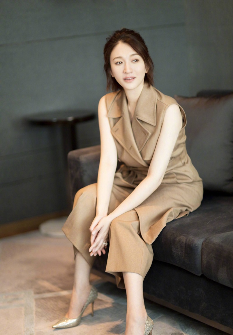 笑发财！李小冉录五哈指鼻子怼邓超脸都不要了，超哥表情笑拥了